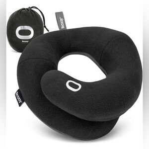 NWOT Bcozzy Travel Pillow